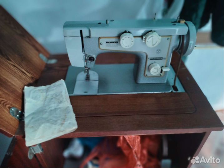 Швейная машина Подольск