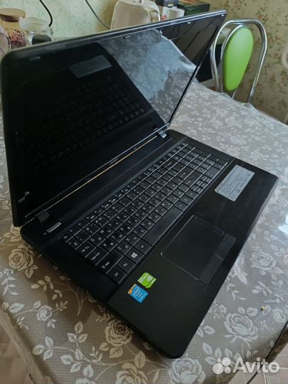 Ноутбук Acer Aspire E1-772G на запчасти