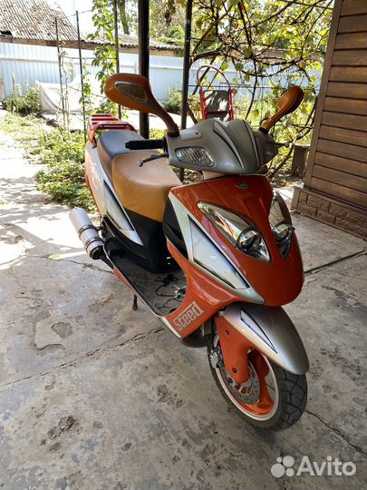 Скутер Eurotex Steed