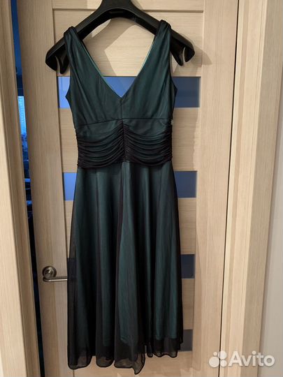 Платье вечернее