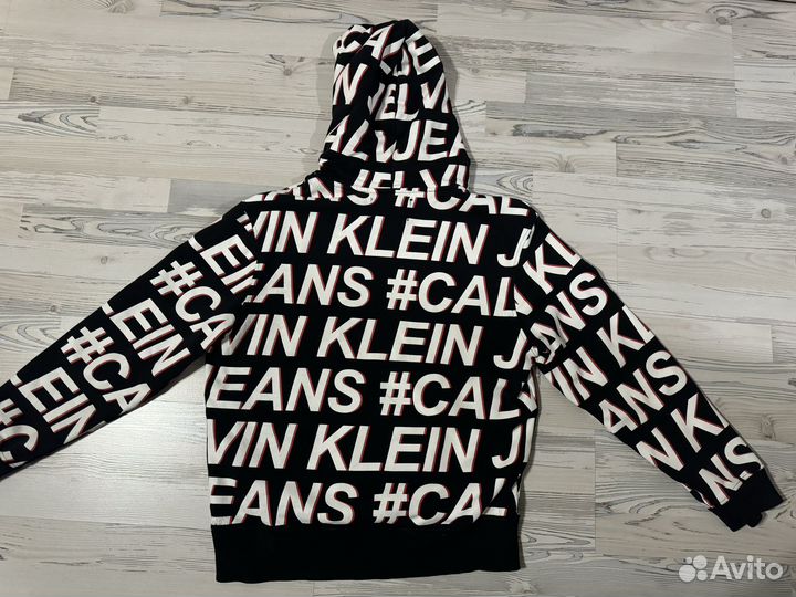 Худи Calvin Klein Jeans размер М