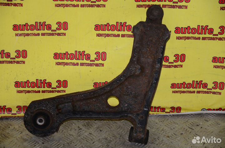 Рычаг передний левый Chevrolet Lacetti