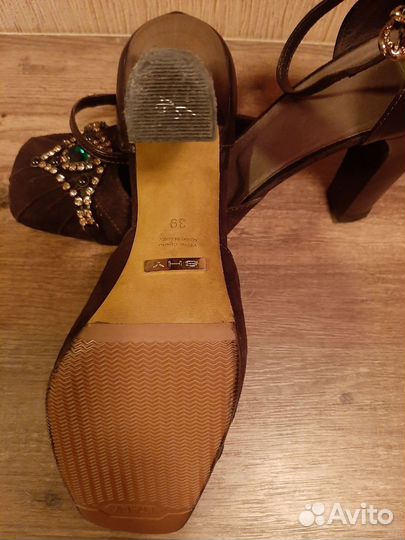 Туфли женские 39 размер