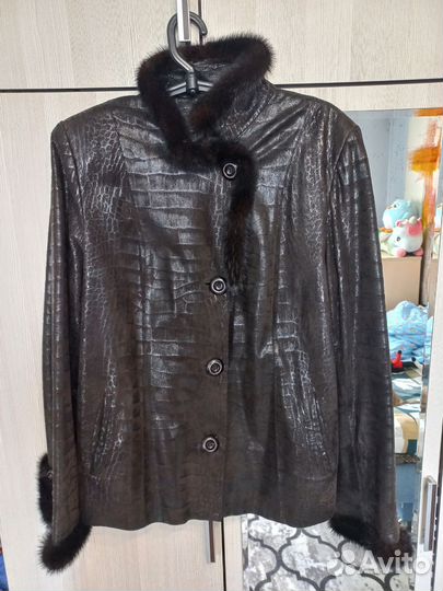 Куртка кожаная 52