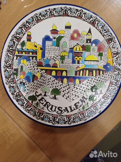 Тарелка коллекционная настенная