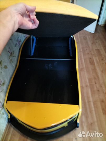 Кровать детская машина с ящиком для вещей