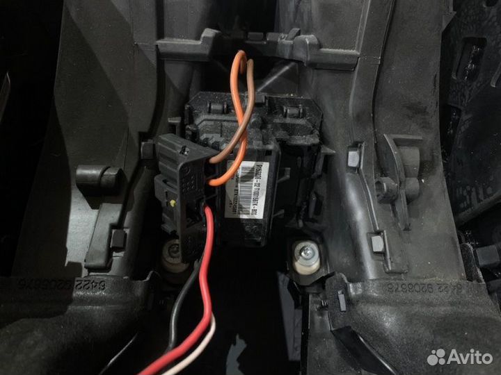 Обшивка багажника задняя Bmw 550Ix F10 N63 2010