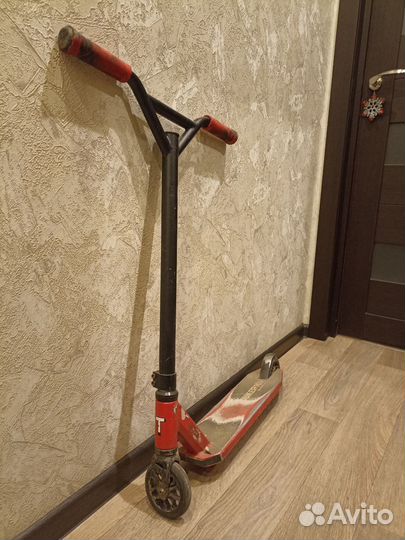 Трюковой самокат