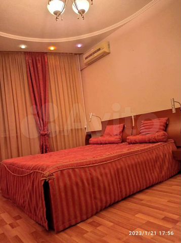 2-к. квартира, 70 м², 7/10 эт.