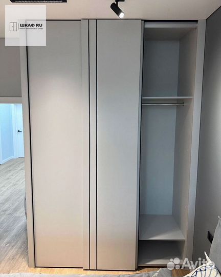 Шкаф с фрезеровкой