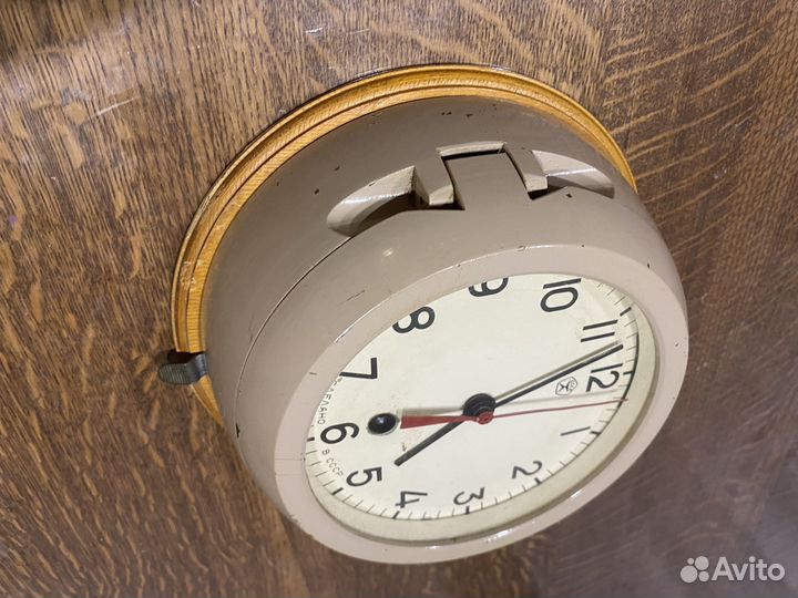 Часы корабельные СССР