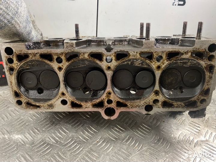 Головка блока цилиндров Audi 80 B3 1.6