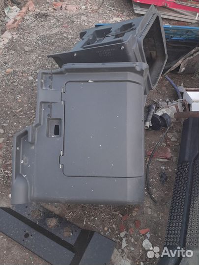 Вещевой ящик на ман тга тгс тгх