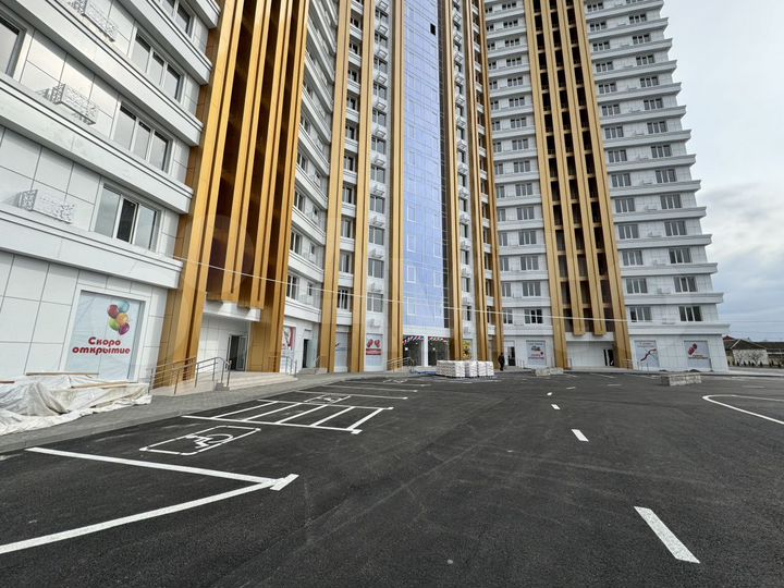 3-к. квартира, 107 м², 16/20 эт.