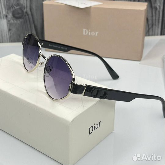 Солнцезащитные очки женские dior