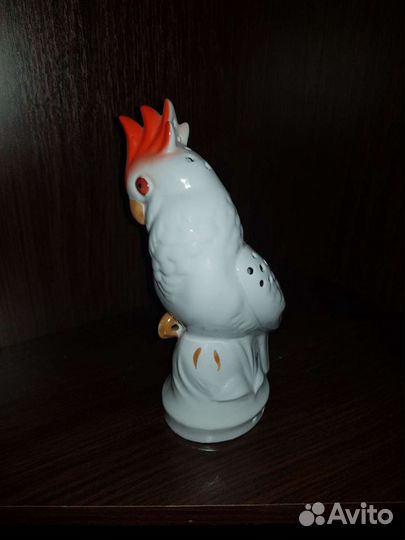 Фарфоровая статуэтка Кокаду-светильник