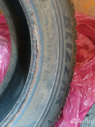 Bridgestone Blizzak VRX 195/65 R15