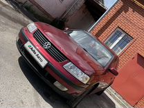 Volkswagen Passat 1.8 MT, 1997, 550 000 км, с пробегом, цена 530 000 руб.