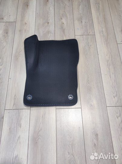 Автоковры водительские EVA Nissan Bassara JU30 Ева