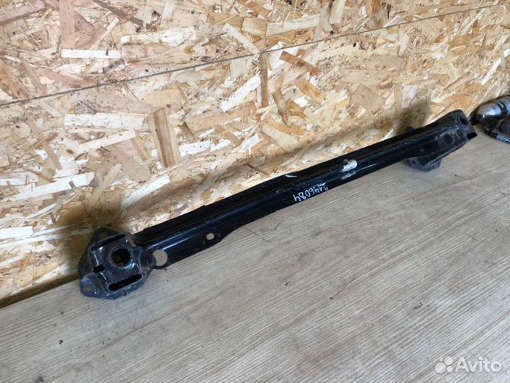 Усилитель бампера задний Subaru Forester