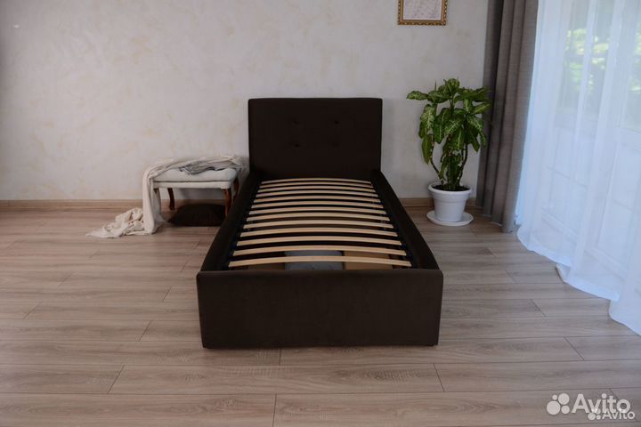 Кровать с матрасом + подъемный механизм Роза