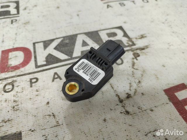 Датчик удара AirBag задний левый Toyota Corolla