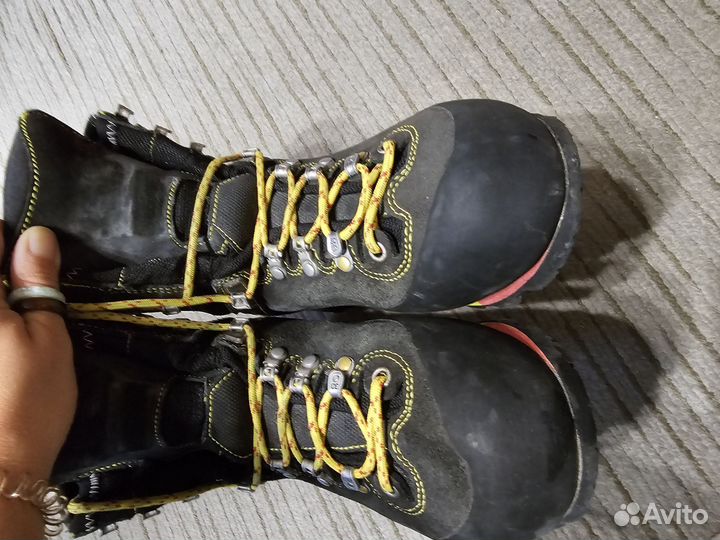 Альпинистские ботинки Salewa MS BlackBird EVO GTX