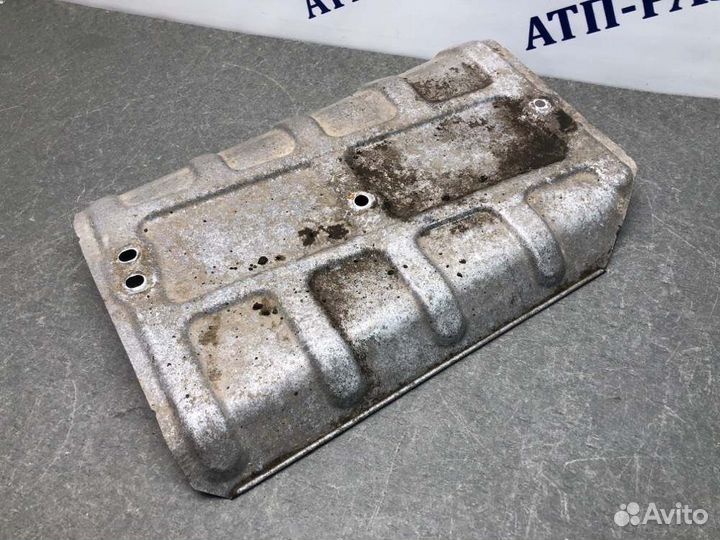 Тепловой экран Mitsubishi Carisma DA1A 4G92 2003