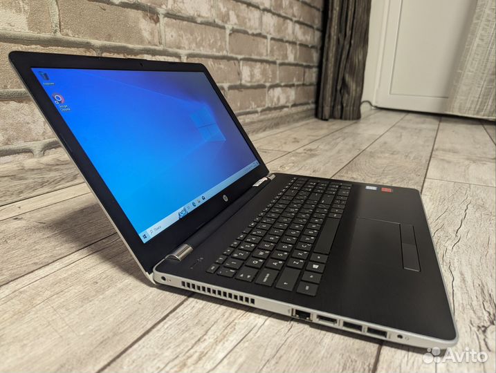 Современный HP i3-6006/Radeon 520(2гб) /1000/8DDR4