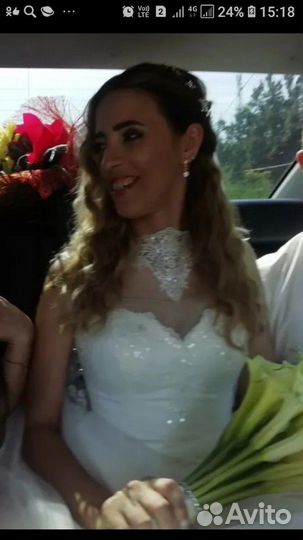 Свадебное платье