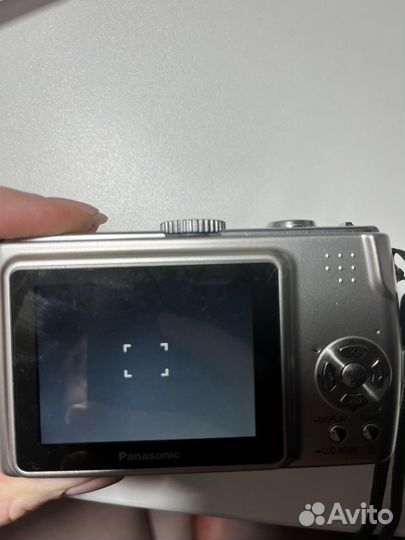 Компактный фотоаппарат lumix на запчасти