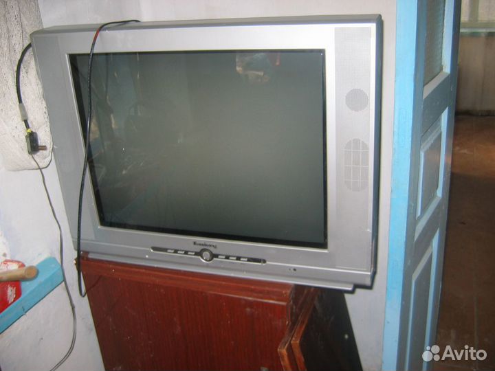 Телевизор elenberg