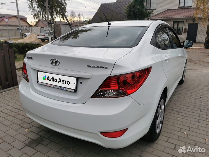 Hyundai Solaris 1.4 МТ, 2012, 60 000 км