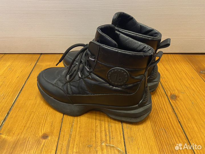 Утепленные кроссовки 39-40