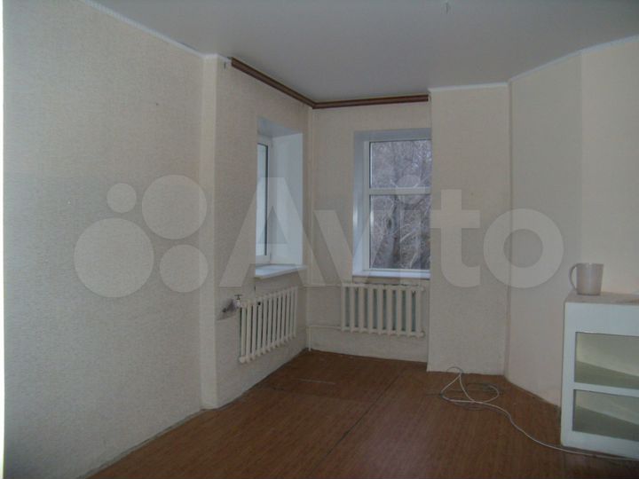 Комната 26,9 м² в > 9-к., 2/2 эт.