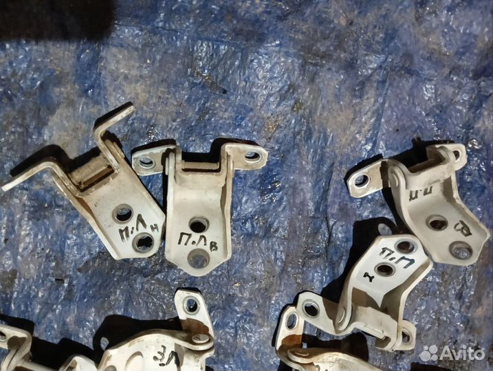 Петли дверей, багажника мазда сх7 2.3 4WD