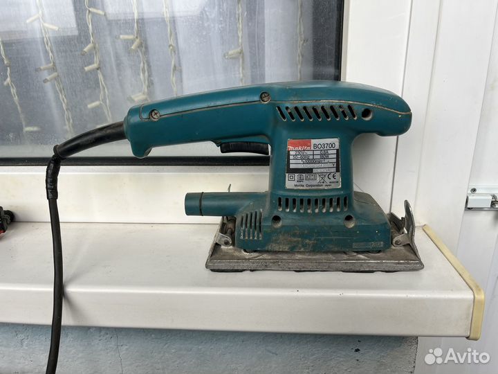 Шлифовальная машина Makita BO3700