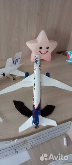 Модель Боинг 757 из бумаги