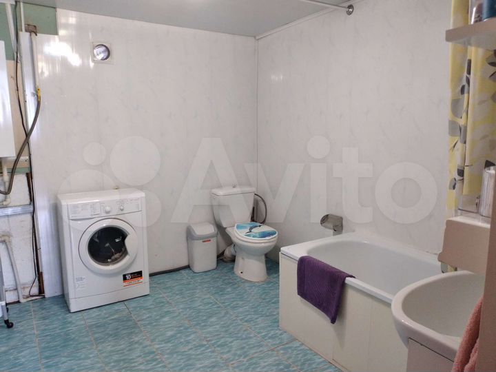 Дом 68 м² на участке 6,5 сот.