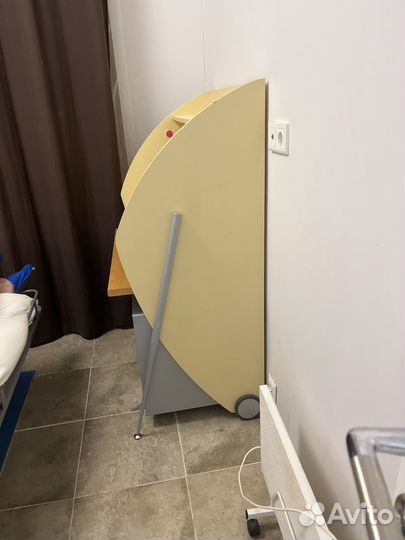 Письменный стол