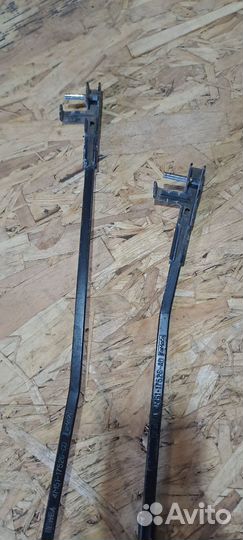 Поводок дворника Ford Focus 2