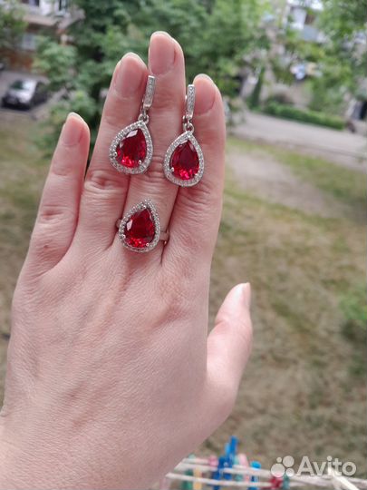 Серебряный комплект