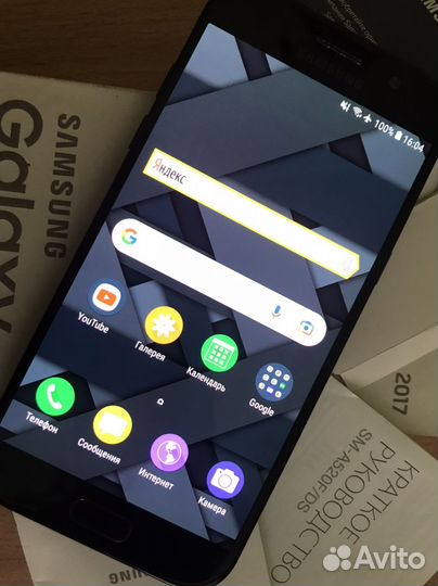 Телефон Samsung galaxy a5 2017