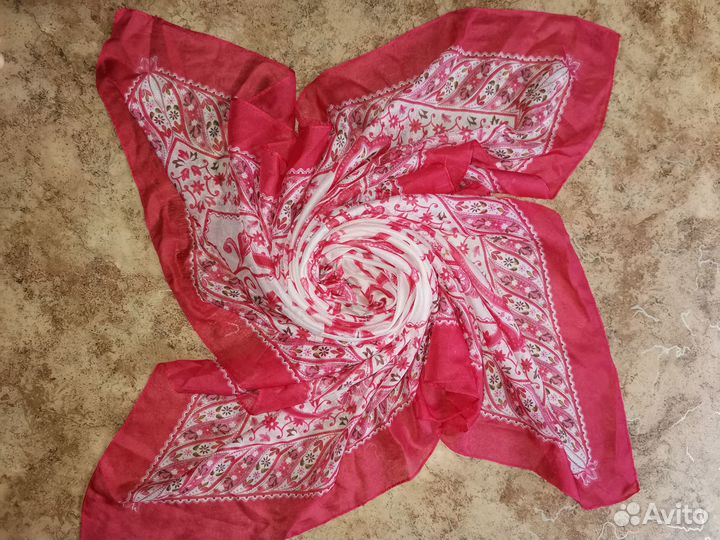 Шейный платок женский