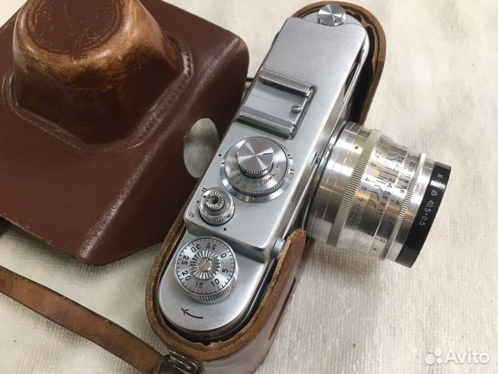 Фотоаппарат пленочный Зоркий -4