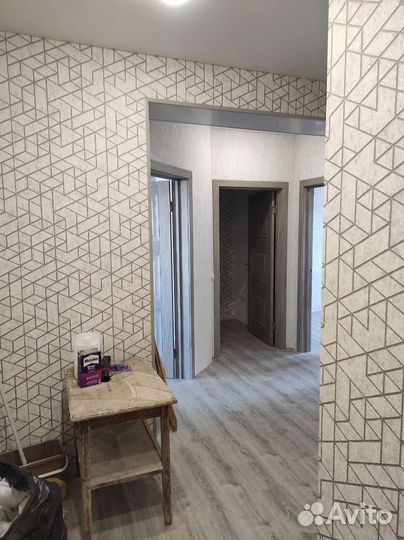 Поклейка обоев