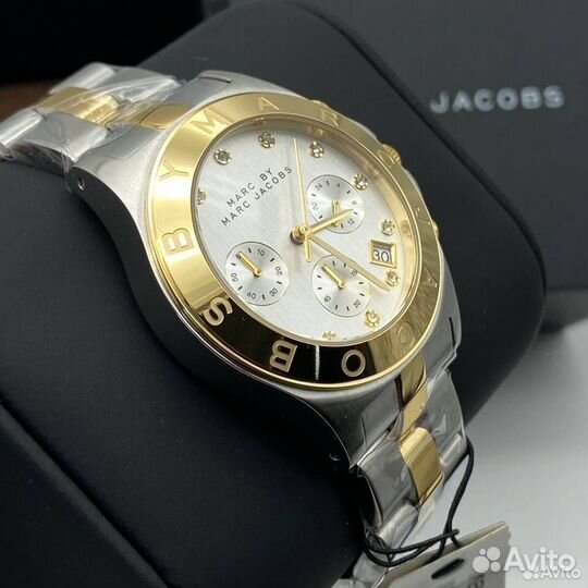 Женские часы Marc Jacobs Blade