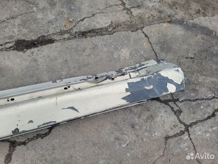 Накладка левого порога на Volvo S80