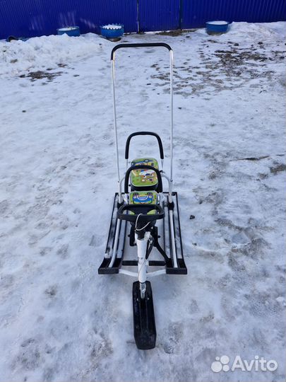 Снегокат для двоих с колесами