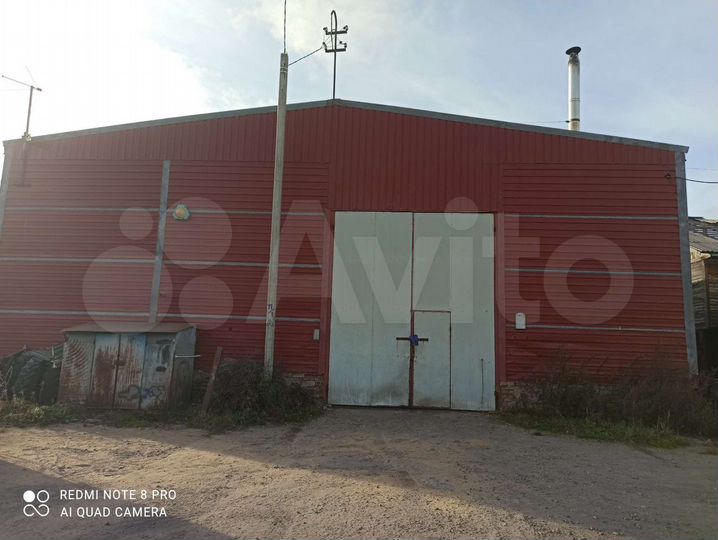 Гараж, > 30 м²